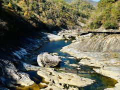 -燕子河大峡谷天坑仙境