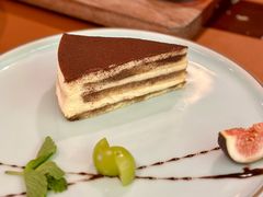 -Golden Lily河内巴黎法越料理餐厅(建国西路店)