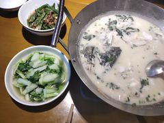 -格塘人家·山泉水煮鱼(望兴家园店)