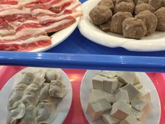 -稻香园猪肚鸡火锅店(漠江路店)