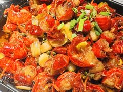 -巴厘龙虾·榜首油焖大虾(音乐学院·沿江酒馆店)