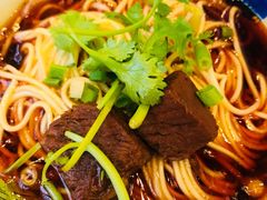 -兵哥豌豆面(雅颂居店)