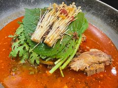 土豆排骨火锅-喇喇排骨火锅·传统韩式脊骨汤(望京西园总店)