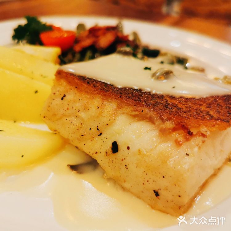 吃肉喝酒届的最强王者-兰巴赫