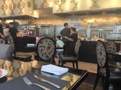 -圣丰索菲特·2 On 988 Café 自助餐厅