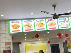 -护国寺小吃(左家庄店)