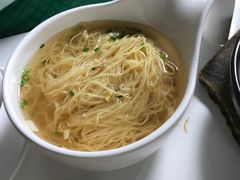 -新大咀港式茶餐厅(宝山万达店)