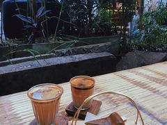 -Metal hands·铁手咖啡