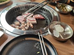 -香猪坊韩国烤肉专属门店(魏公村店)