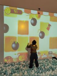 -奈尔宝家庭中心·亲子餐厅(鄞州万达店)