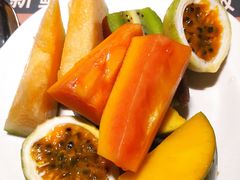 -金马门国际美食百汇(珞喻路店)