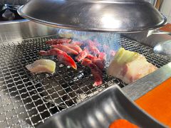 -肉甲韩国木炭烤肉(新壹街1店)