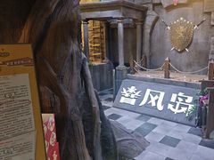 -暴风岛沉浸式体验馆(百联世纪店)