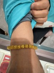 -周大福CHOW TAI FOOK(浦东八佰伴店)