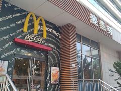 -麦当劳(南京路2店)