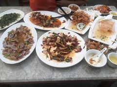 -四川小胡子海鲜(丁村万人海鲜广场店)