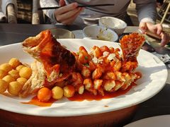 -吴越荣记苏州菜·松鼠桂鱼100%活鱼现做(斜塘老街店)