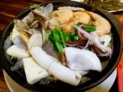 -万和春排骨砂锅米饭(湖北路店)