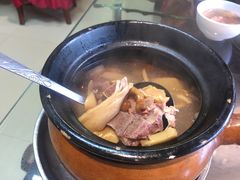 -民间瓦缸煨汤館(嵩山路店)
