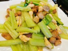 藕尖炒猪颈肉-翔雄农庄