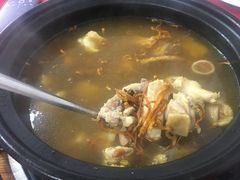 -花苑美食横琴生蚝火锅(拱北粤华路店)