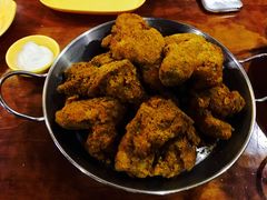 -BHC炸鸡(明洞总店)