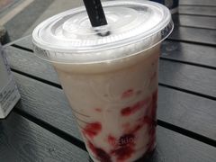 小雪荔枝纳瑞冰-瑞幸咖啡(番禺万达广场店)