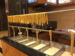 -泓历皇朝酒店(东亭店)
