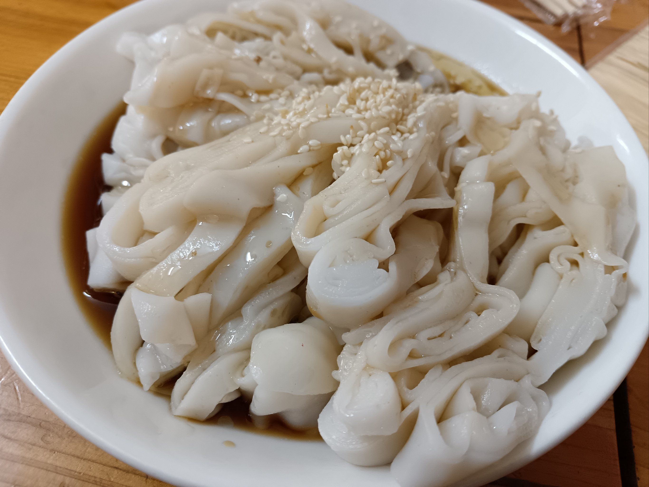 天天领红包茂名巧玲早餐店的捞粉,猪杂粥