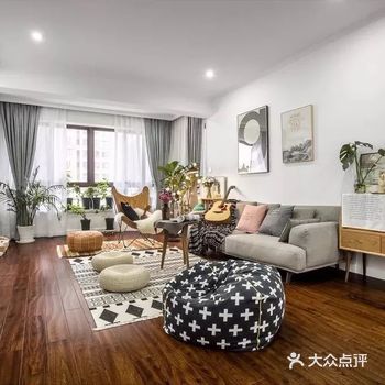 今日分享简约北欧风三居室，清新文雅收纳好