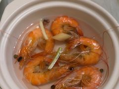 -浅深(世茂滨江精品店)