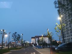 -融创茂-停车场