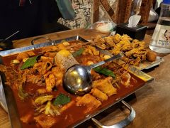 牛肉火山炒年糕-包装马车·韩国料理·포장마차