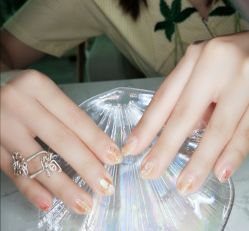 -YCai简薇美甲美睫美妆