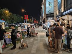 -龙湖西安曲江天街