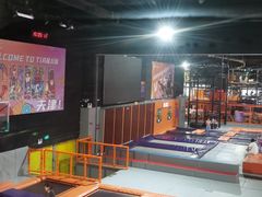 -VFSC极限蹦床主题公园(乐园道彩悦城阳光店)