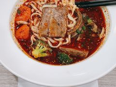 金牌麻辣牛肉面-康师傅私房牛肉面(北京南站店)