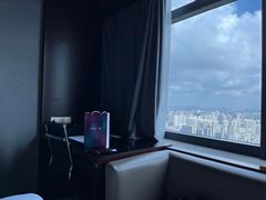 -上海龙之梦万丽酒店