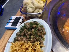 -山河屯铁锅炖(哈西站店)