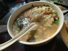 羊肉泡馍-东关吉祥西安腊汁肉夹馍(健德门店)