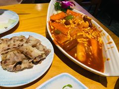 -唯成•韩国炭火烤肉 유성고기