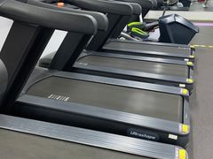 -坚果健身24小时工作室(定西路店)