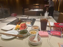 -海底捞火锅鲜切牛肉主题店(长寿路店)
