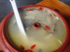 松茸鸡汤-龙姐私房菜(和顺古镇店)