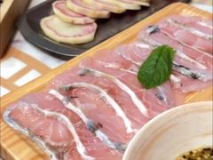 -由衷贵州酸汤牛肉火锅(新桥店)