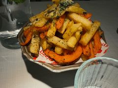 -春树下·树屋花房西餐厅(罍街AS1980店)