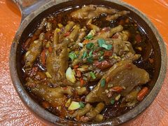 糯叽叽香辣鸡爪-乐乐大排档·30年老字号(浙江路店)