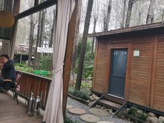 -林间山庄