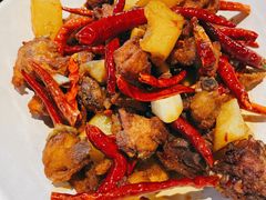 -隔壁老王·家常云南菜(花巷店)