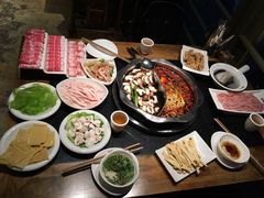 -纸盐河码头火锅(十八梯店)